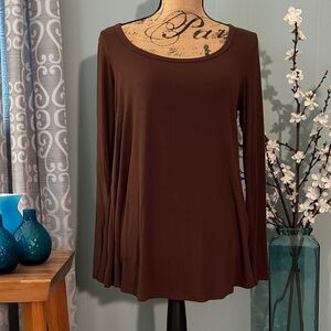 NWOT Amazon Basics Scoop Neck Tunic Shirt